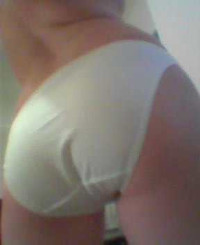 missnaughtyuk2004